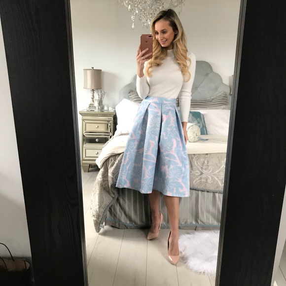 Spring Light Blue and Pink Flare Pleated Skirt - Picture 5 of 8